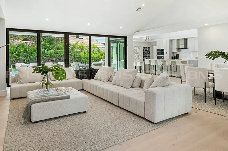 Modern Contemporary Italian Home Furniture for Villa Living Room Divan Corner Sectional Leather & Fabric Sofa